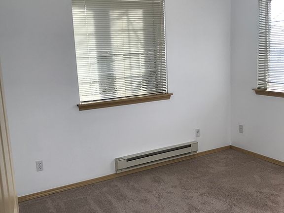 3rd image of 11326 3rd Ave NE APT 103