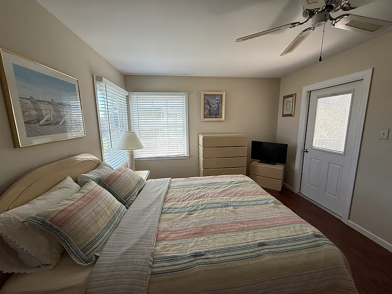 117 Folger Ct — Photo 13