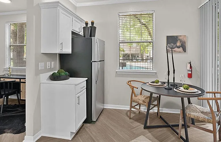 Bala Woods at Kingwood Apartments — Photo 26