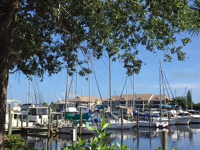 2060 Matecumbe Key Rd #2301 — Photo 24