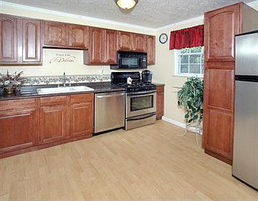 2nd image of 2106 Lancelot Dr