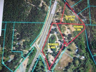 1313 Rockydale, Cave Junction, OR, 97523