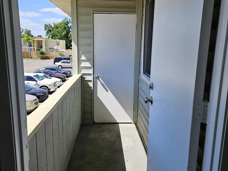 205 Berry Tree Pl — Photo 11