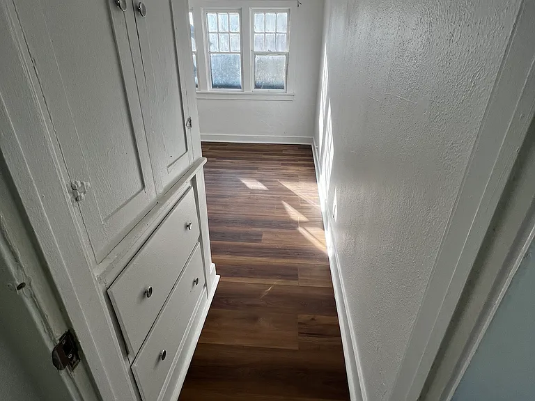 258 E Kingsley Ave #2 — Photo 7