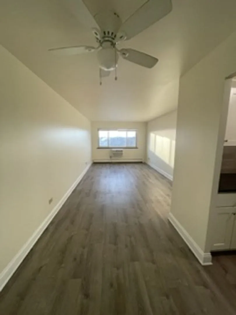 Live the Lakefront Dream at North Shore Apartments — Photo 3