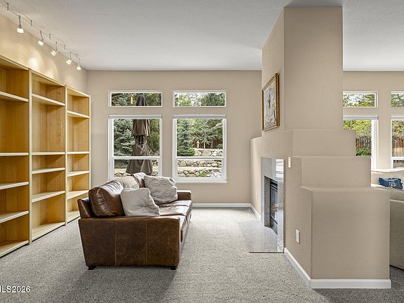 2nd image of 5018 W Albuquerque Rd