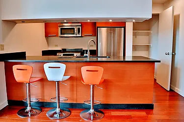 Rented by R New York