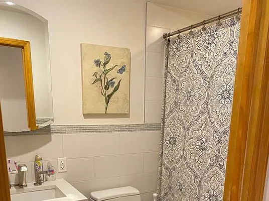 Rented by Double R Ventures LLC | media 32