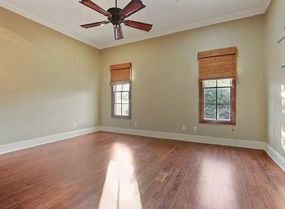 3rd image of 5991 Stonegate Dr