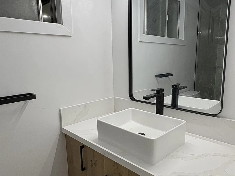 74 Valentine Dr — Photo 15