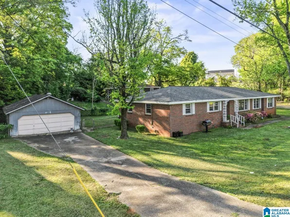 9801 Redcliff Rd, Birmingham, AL 35215