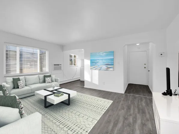 8259 Schaefer Hwy #6, Detroit, MI 48228