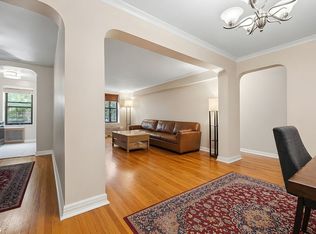 67-35 Yellowstone Blvd APT 2B, Forest Hills, NY 11375