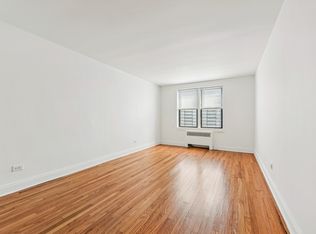 20-31 Seagirt Blvd #6D, Far Rockaway, NY 11691
