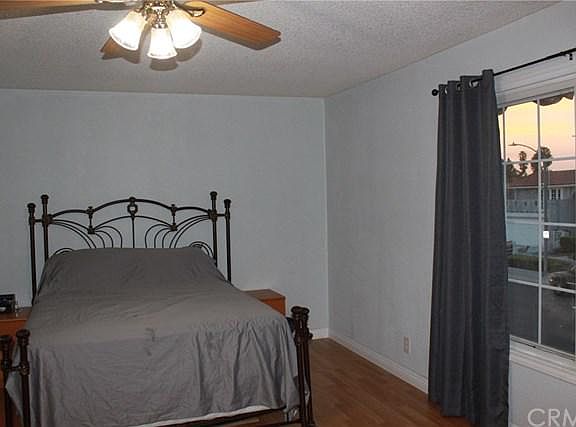 4th image of 1746 E Sandalwood Ave