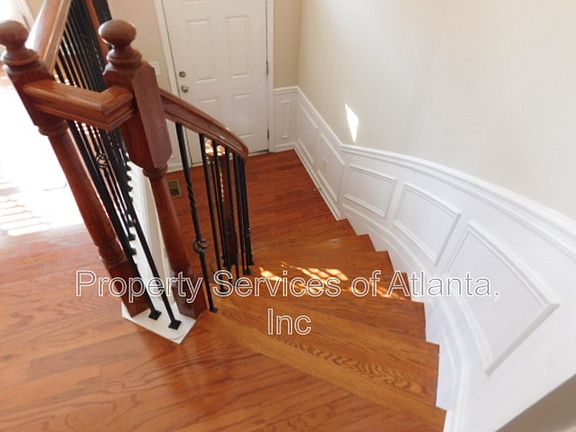 4th image of 1609 Wehunt Pl SE #15