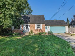 7367 Terrace Ln, Jenison, MI 49428