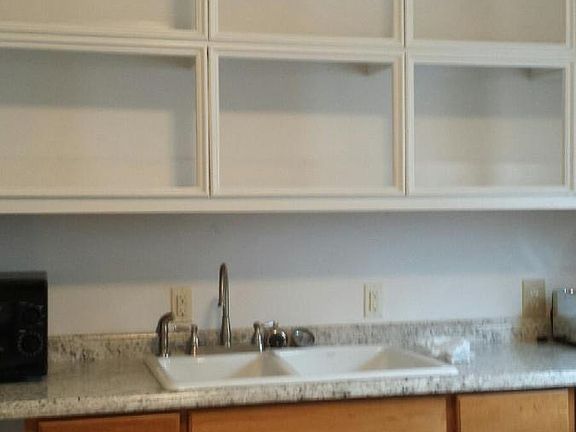 2nd image of 213 Saunders Ave #House