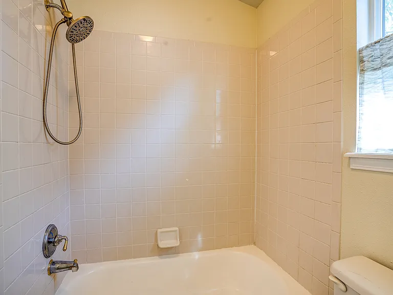 4783 Bridle Pass Dr — Photo 3