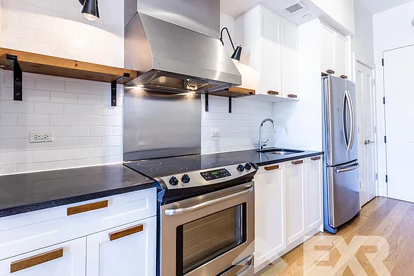 Rented by EXR | media 78