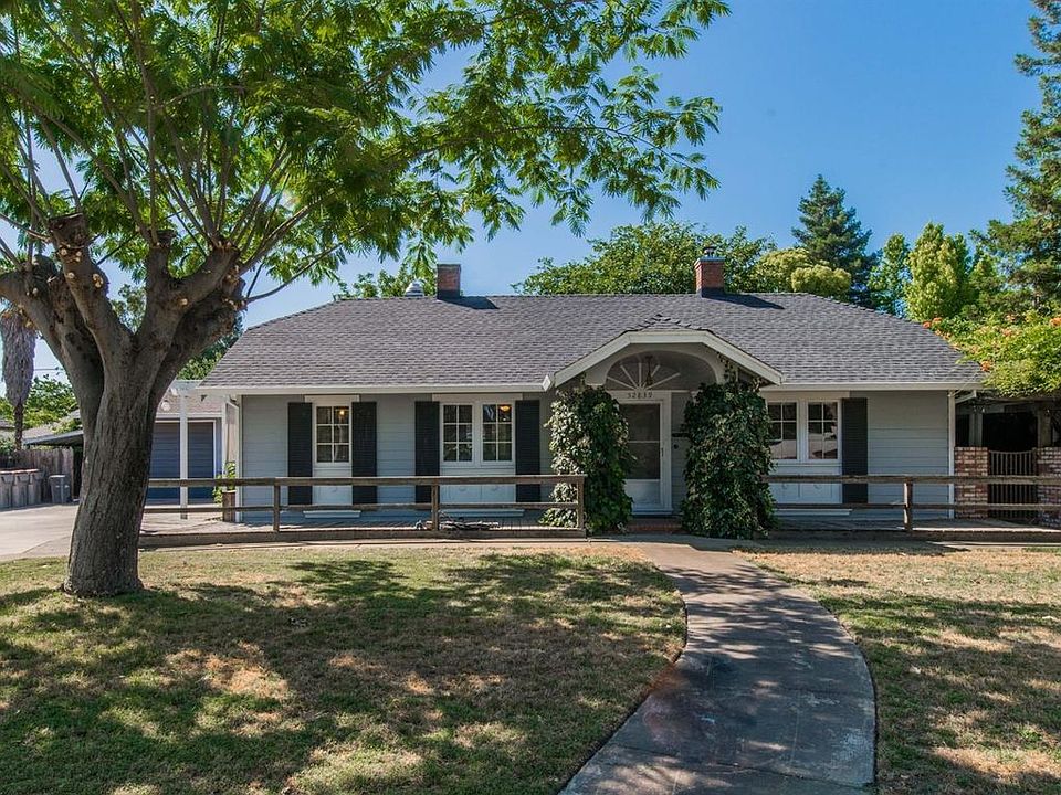 1st image of 52839 Clarksburg Ave