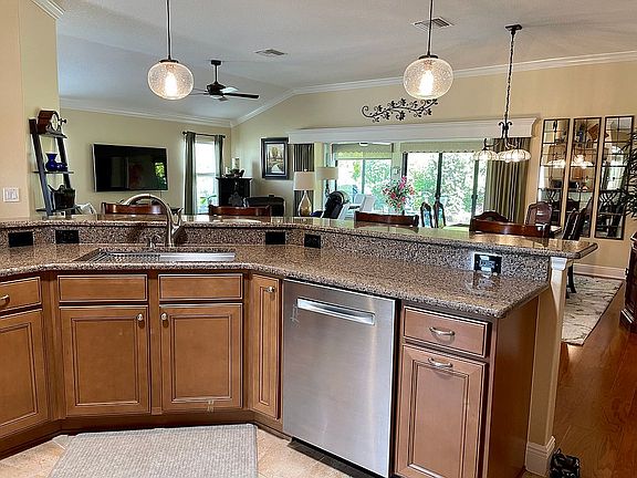 5th image of 1293 Greywood Ln