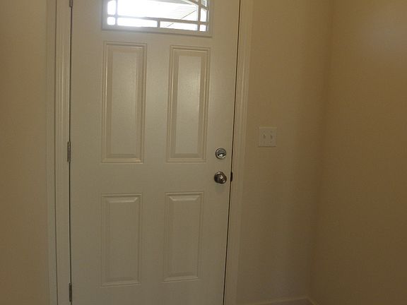 3rd image of 1284 Cross Drive