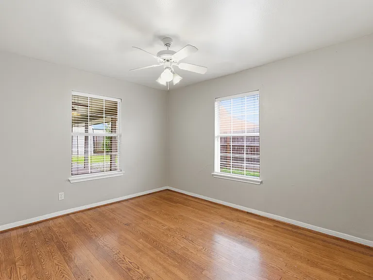 9638 Pine Lake Dr — Photo 27