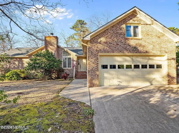 2322 Crestview Drive, New Bern, NC 28562