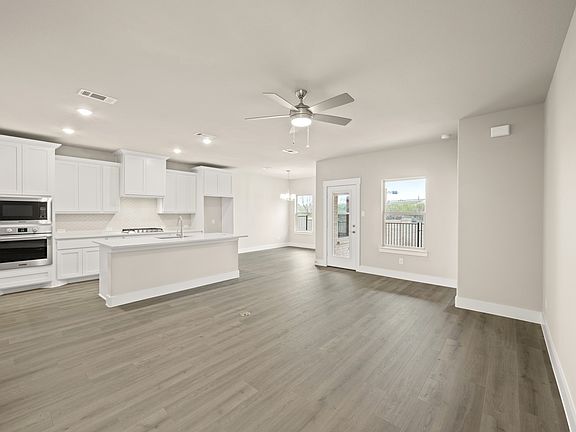 7th image of this home