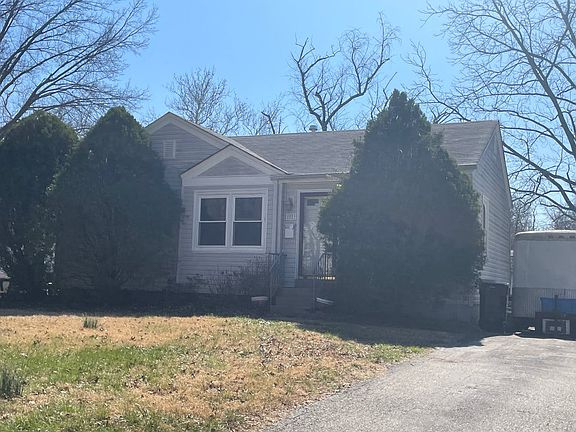2nd image of 1029 Sanders Dr