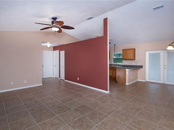 4th image of 4706 Gillot Blvd