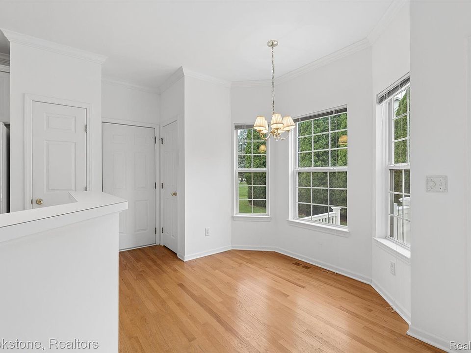 14388 Oak Leaf Trl, photo 18