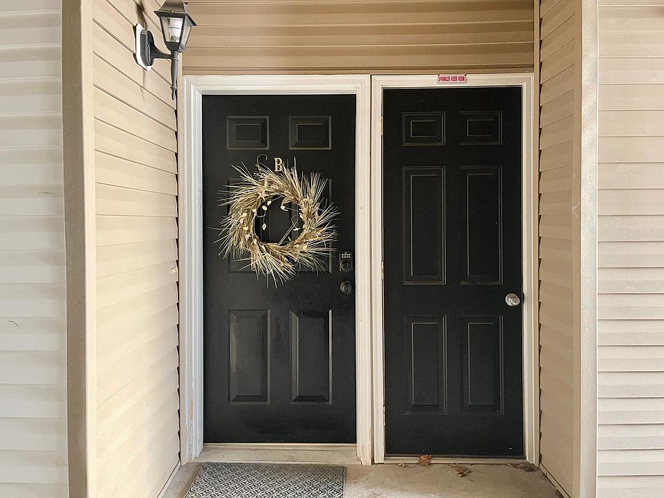 1st image of 9732 Crayford Dr Unit 5B