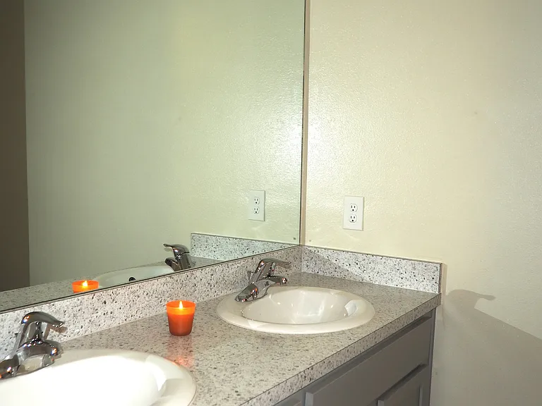 Double vanity