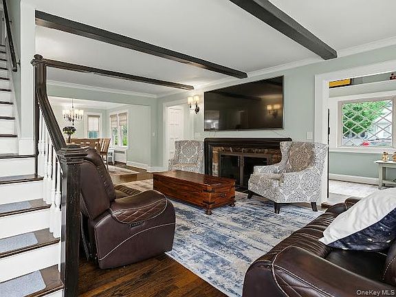 4th image of 3980 Park Avenue