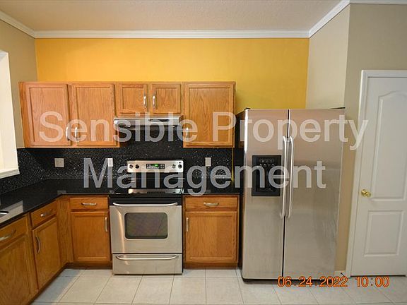 4th image of 1026 Vista Cay Ct