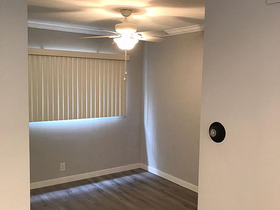 4th image of 540 W Sierra Madre Blvd APT 1