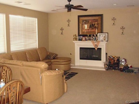 4th image of 542 Wildrye Ct