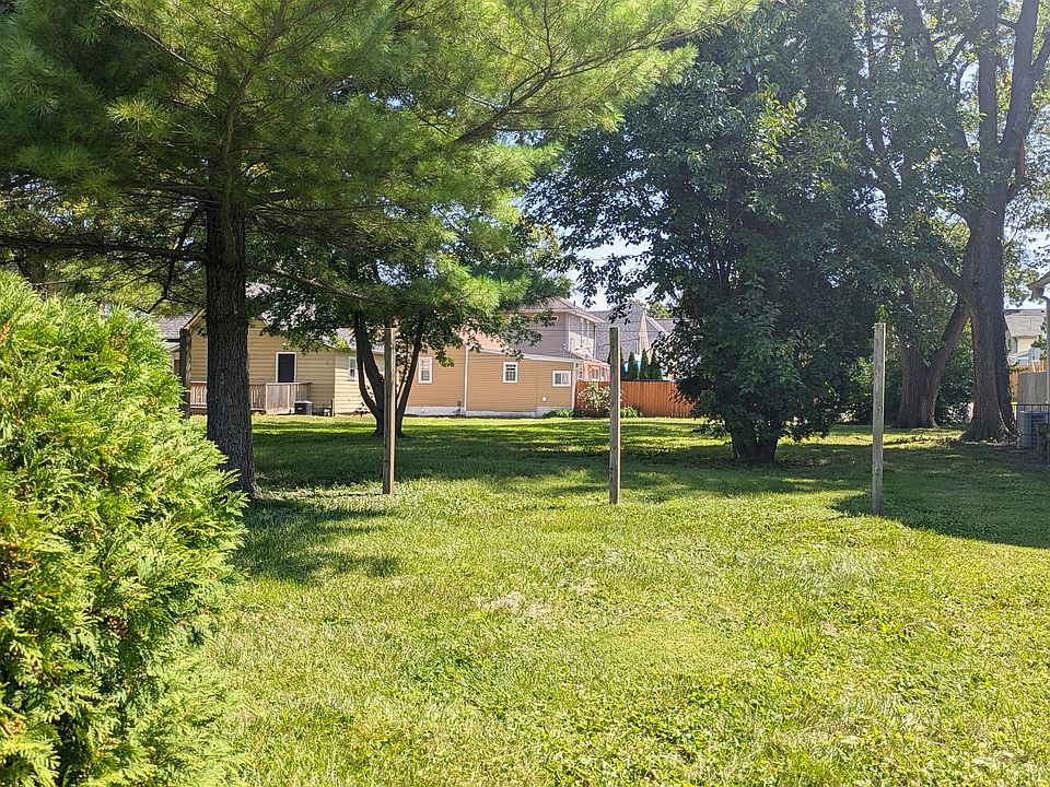 1st image of 113 N Arsenal Ave