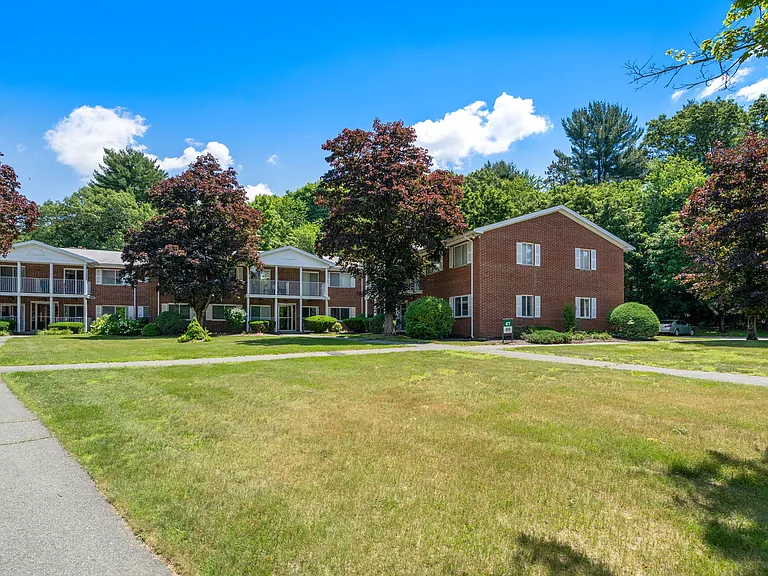 47 Bayberry Dr #2 — Photo 20