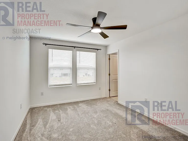 8937 Daybreak St — Photo 17