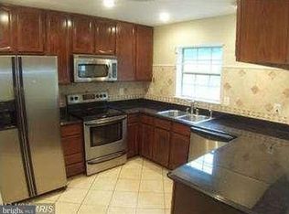 5790 Burke Towne Ct, Burke, VA 22015