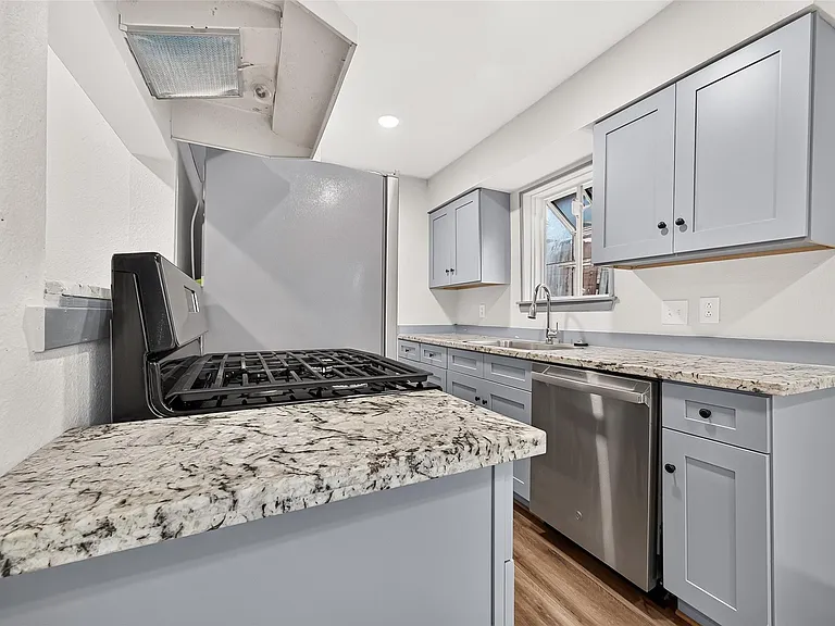 3102 Knotty Oaks Trl — Photo 16