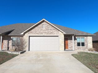 225-227 Pebblestone Ln #225, Rolla, MO