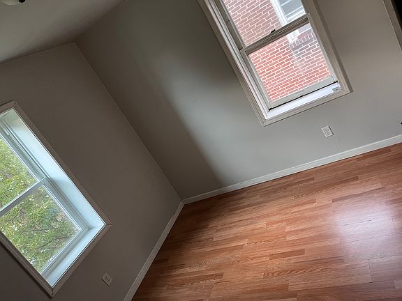 4th image of 5043 Alaska Ave APT D