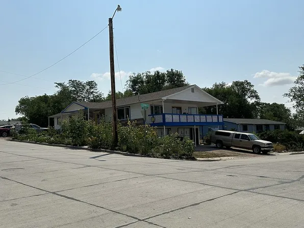 513 W Goshen St, Moorcroft, WY 82721