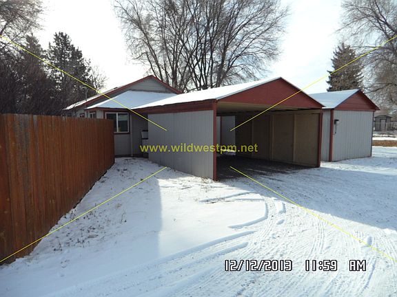 2nd image of 113 SE Willowdale Dr
