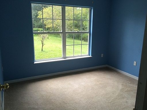 5th image of 11109 Wyndham Hollow Ln