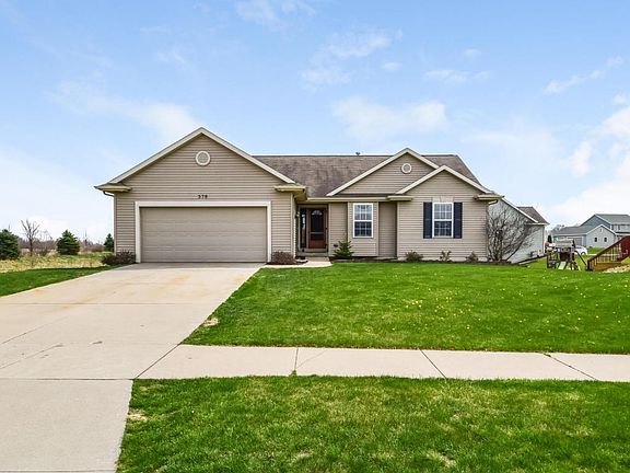 2nd image of 378 Creekside Dr